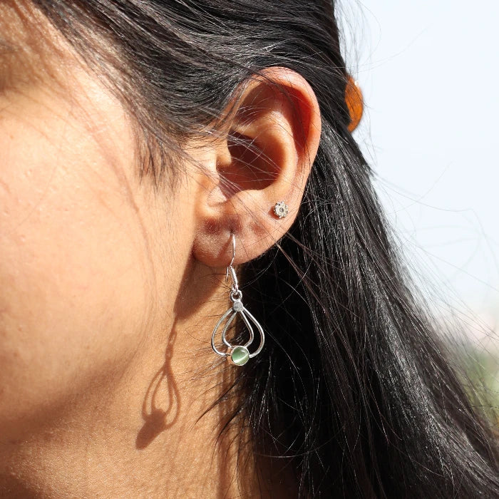 Elegant 925 Silver Green Drop Earrings