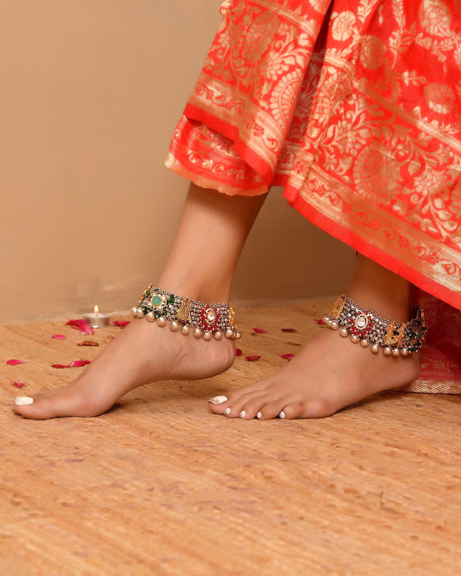 Vanya-Rajwada Motif Anklet