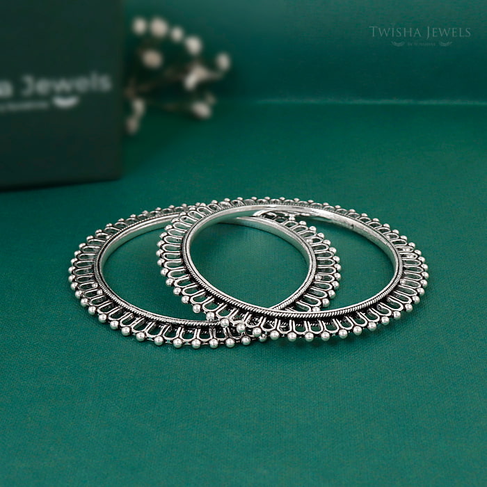 Silver Royal Aura Kada