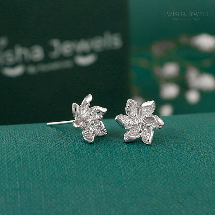 Silver Clean Line Earrings