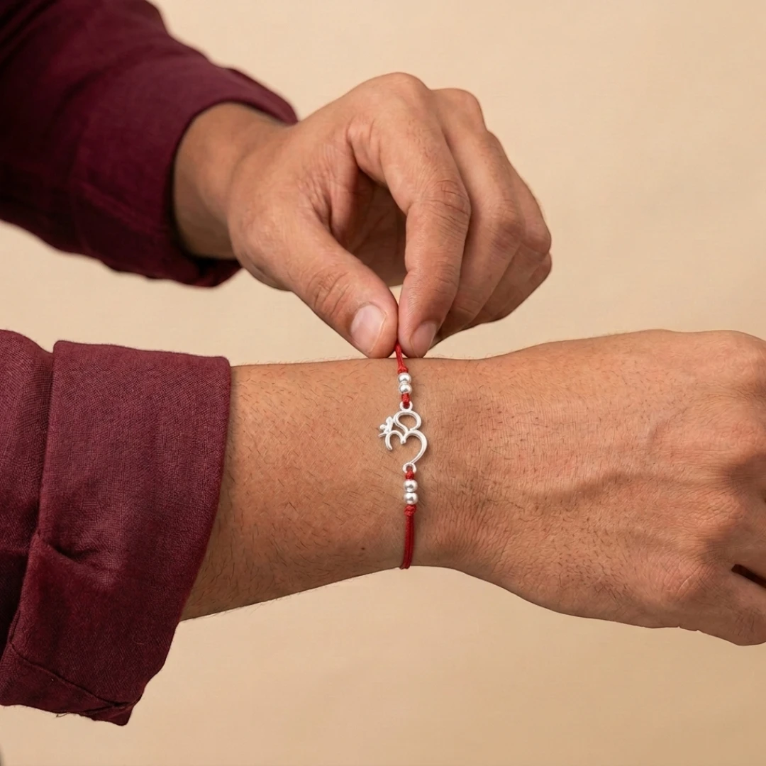 Om | Twisha's Bandhan Box | 925 Silver Rakhi