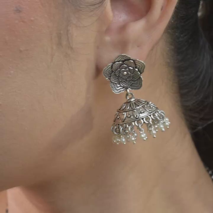 Pushp Raj Silver Jhumka
