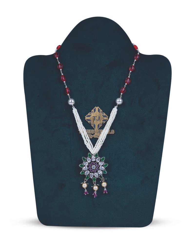 Emerald Glow Zirconia & Pearl Necklace